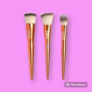Alamar Cosmetics Complexion Brush Trio